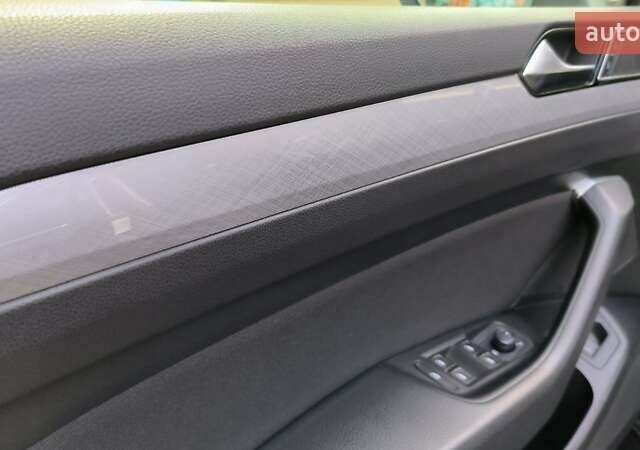 Серый Фольксваген Пассат, объемом двигателя 2 л и пробегом 162 тыс. км за 26000 $, фото 57 на Automoto.ua