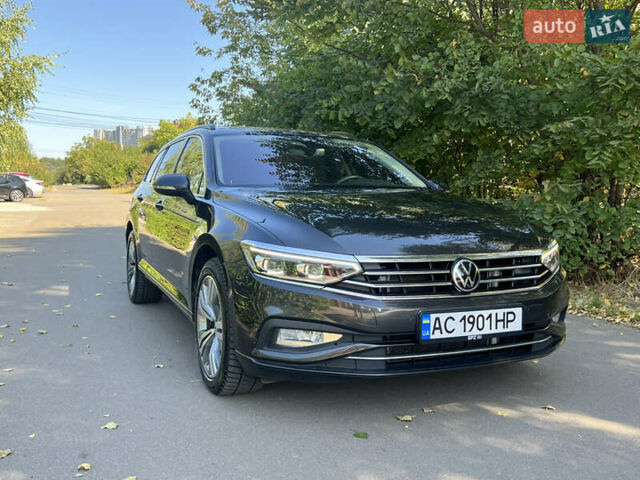 Серый Фольксваген Пассат, объемом двигателя 2 л и пробегом 171 тыс. км за 24500 $, фото 5 на Automoto.ua