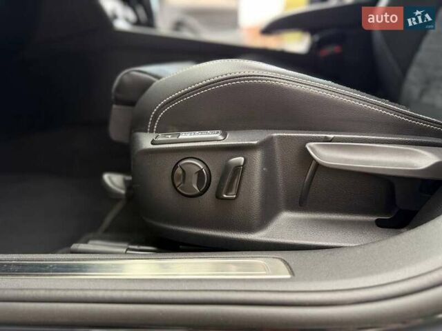 Фольксваген Пассат 2020 в Ужгороде на Automoto.ua Серый Фольксваген Пассат, объемом двигателя 1.97 л и пробегом 190 тыс. км за 20999 $, фото 18 на Automoto.ua