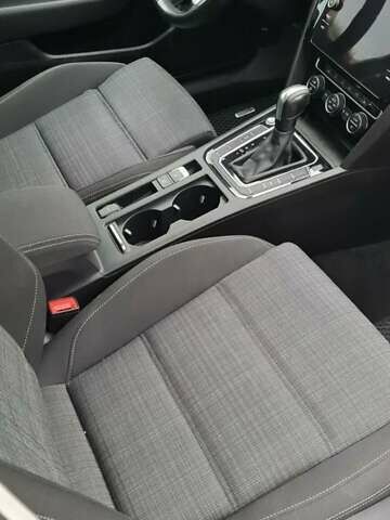 Серый Фольксваген Пассат, объемом двигателя 1.97 л и пробегом 208 тыс. км за 23000 $, фото 5 на Automoto.ua