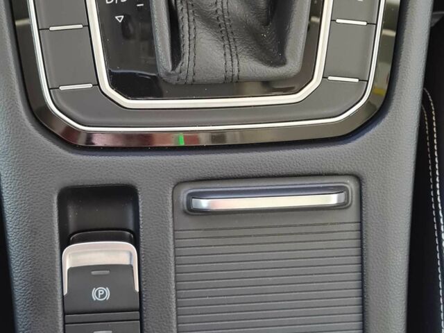 Сірий Фольксваген Пассат, об'ємом двигуна 2 л та пробігом 203 тис. км за 24000 $, фото 18 на Automoto.ua