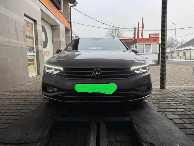 Сірий Фольксваген Пассат, об'ємом двигуна 2 л та пробігом 203 тис. км за 24000 $, фото 9 на Automoto.ua