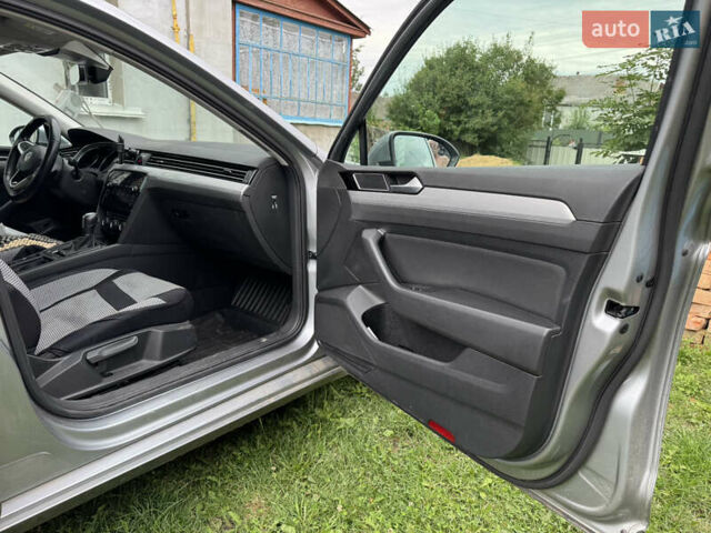 Сірий Фольксваген Пассат, об'ємом двигуна 1.97 л та пробігом 160 тис. км за 21000 $, фото 13 на Automoto.ua