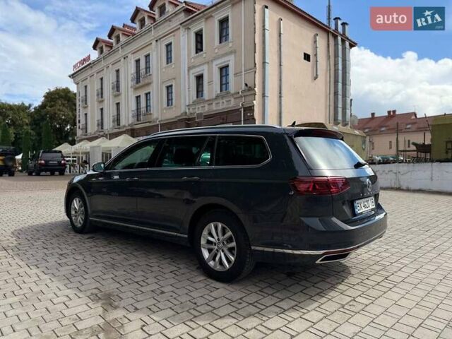 Фольксваген Пассат 2020 в Ужгороде на Automoto.ua Серый Фольксваген Пассат, объемом двигателя 1.97 л и пробегом 190 тыс. км за 20999 $, фото 43 на Automoto.ua