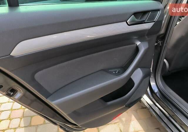 Серый Фольксваген Пассат, объемом двигателя 2 л и пробегом 162 тыс. км за 26000 $, фото 37 на Automoto.ua