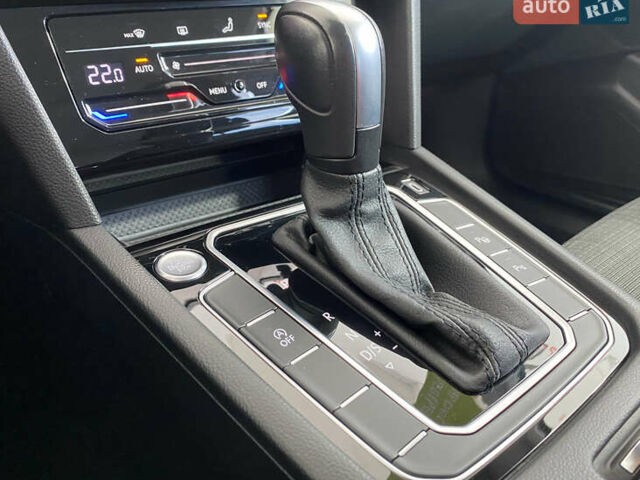 Серый Фольксваген Пассат, объемом двигателя 2 л и пробегом 120 тыс. км за 20950 $, фото 18 на Automoto.ua