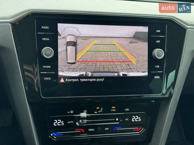 Серый Фольксваген Пассат, объемом двигателя 2 л и пробегом 216 тыс. км за 21300 $, фото 38 на Automoto.ua