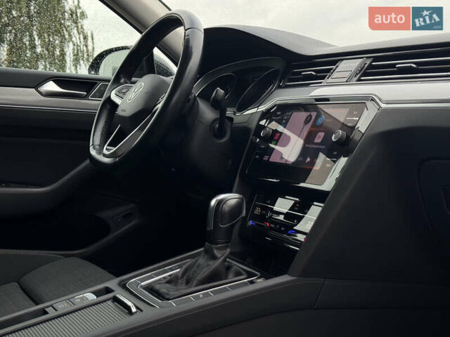 Серый Фольксваген Пассат, объемом двигателя 2 л и пробегом 216 тыс. км за 21300 $, фото 37 на Automoto.ua