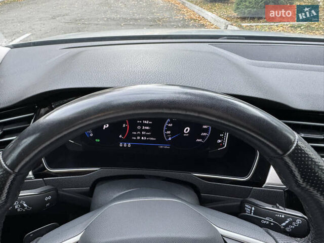 Серый Фольксваген Пассат, объемом двигателя 1.97 л и пробегом 138 тыс. км за 28400 $, фото 27 на Automoto.ua