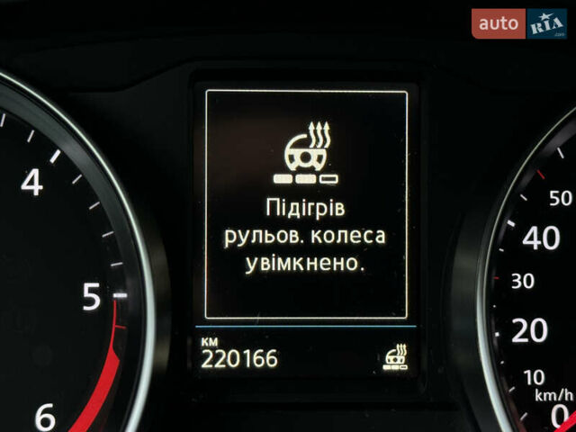 Серый Фольксваген Пассат, объемом двигателя 2 л и пробегом 220 тыс. км за 19800 $, фото 64 на Automoto.ua