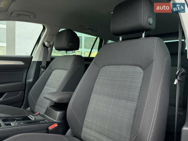 Серый Фольксваген Пассат, объемом двигателя 2 л и пробегом 220 тыс. км за 19800 $, фото 37 на Automoto.ua