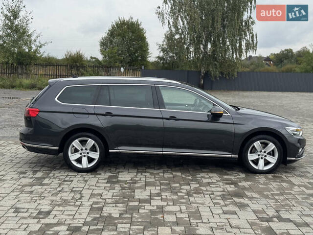 Серый Фольксваген Пассат, объемом двигателя 2 л и пробегом 216 тыс. км за 21300 $, фото 8 на Automoto.ua