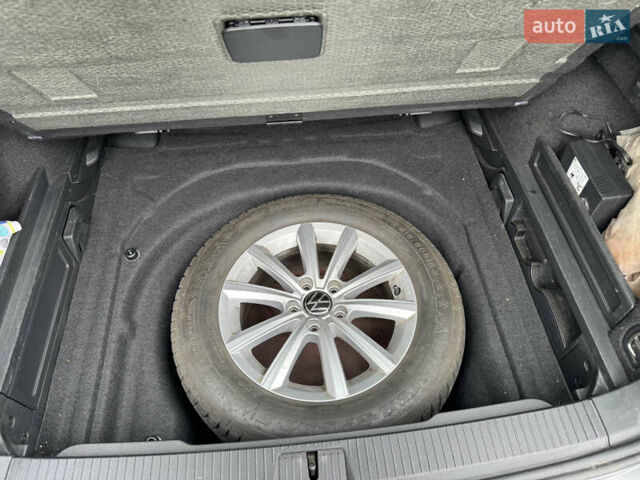 Сірий Фольксваген Пассат, об'ємом двигуна 1.97 л та пробігом 160 тис. км за 21000 $, фото 8 на Automoto.ua