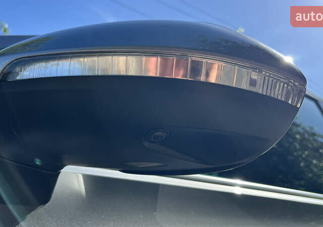 Серый Фольксваген Пассат, объемом двигателя 1.97 л и пробегом 176 тыс. км за 27900 $, фото 14 на Automoto.ua