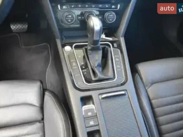 Сірий Фольксваген Пассат, об'ємом двигуна 2 л та пробігом 140 тис. км за 28250 $, фото 3 на Automoto.ua