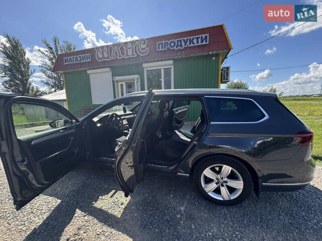 Серый Фольксваген Пассат, объемом двигателя 1.97 л и пробегом 185 тыс. км за 28000 $, фото 25 на Automoto.ua