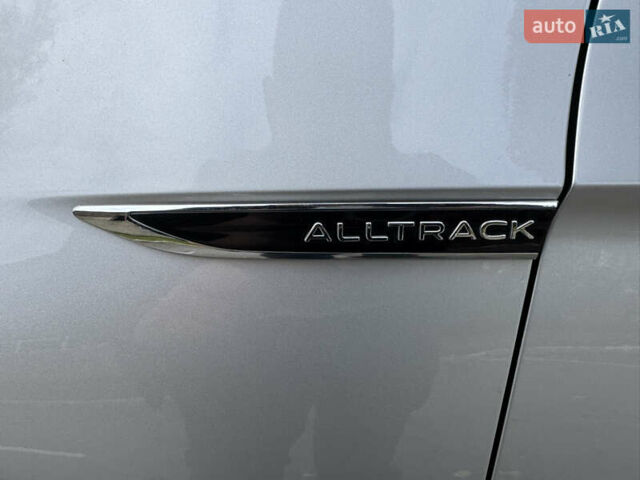 Серый Фольксваген Пассат, объемом двигателя 1.97 л и пробегом 138 тыс. км за 28400 $, фото 18 на Automoto.ua