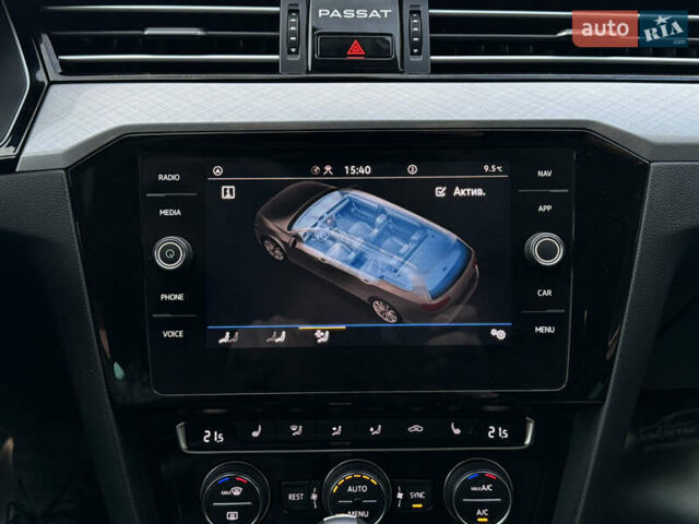 Серый Фольксваген Пассат, объемом двигателя 2 л и пробегом 220 тыс. км за 19800 $, фото 61 на Automoto.ua
