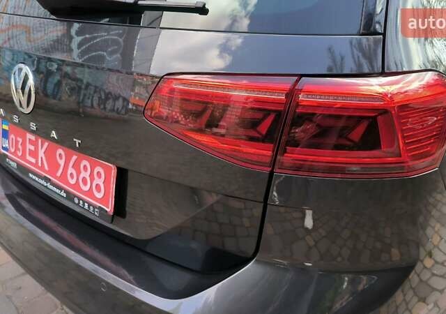 Серый Фольксваген Пассат, объемом двигателя 2 л и пробегом 162 тыс. км за 26000 $, фото 61 на Automoto.ua