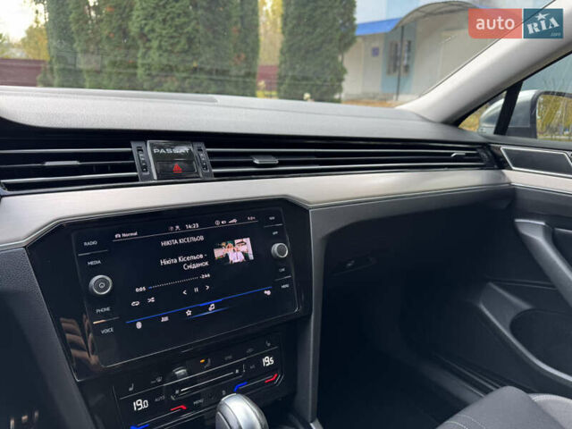 Серый Фольксваген Пассат, объемом двигателя 1.97 л и пробегом 138 тыс. км за 28400 $, фото 24 на Automoto.ua