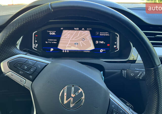 Серый Фольксваген Пассат, объемом двигателя 1.97 л и пробегом 176 тыс. км за 27900 $, фото 35 на Automoto.ua