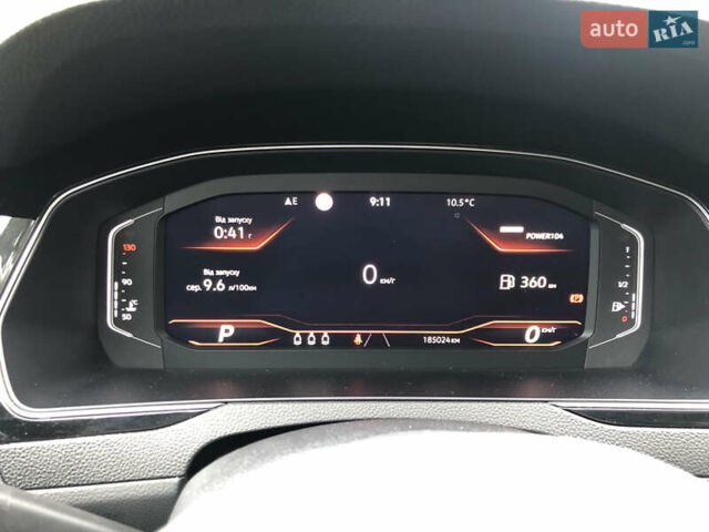 Серый Фольксваген Пассат, объемом двигателя 1.97 л и пробегом 185 тыс. км за 22950 $, фото 47 на Automoto.ua