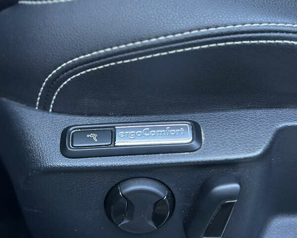 Сірий Фольксваген Пассат, об'ємом двигуна 1.97 л та пробігом 191 тис. км за 21200 $, фото 34 на Automoto.ua