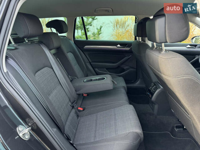 Серый Фольксваген Пассат, объемом двигателя 2 л и пробегом 178 тыс. км за 21900 $, фото 24 на Automoto.ua