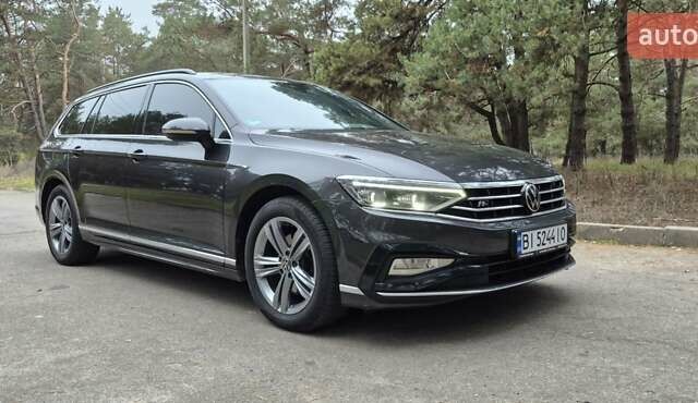 Серый Фольксваген Пассат, объемом двигателя 1.97 л и пробегом 207 тыс. км за 23900 $, фото 2 на Automoto.ua