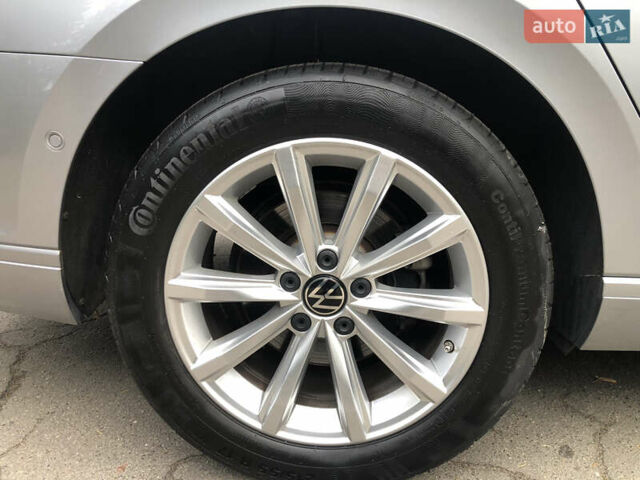 Серый Фольксваген Пассат, объемом двигателя 1.97 л и пробегом 185 тыс. км за 22950 $, фото 21 на Automoto.ua