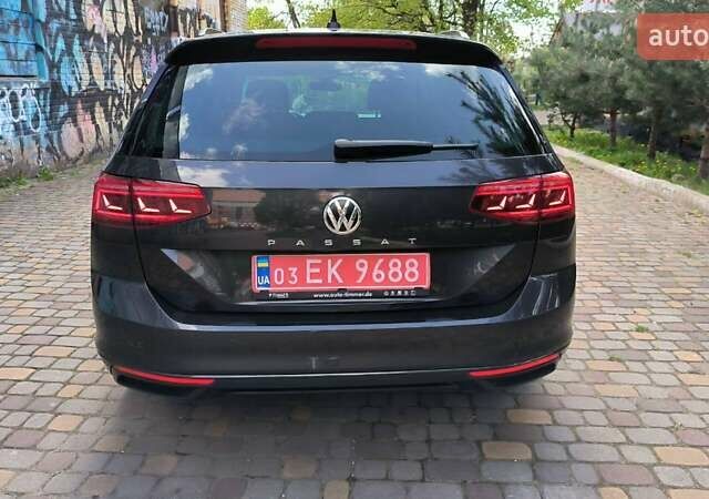 Серый Фольксваген Пассат, объемом двигателя 2 л и пробегом 162 тыс. км за 26000 $, фото 58 на Automoto.ua