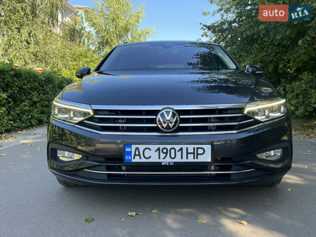 Серый Фольксваген Пассат, объемом двигателя 2 л и пробегом 171 тыс. км за 24500 $, фото 7 на Automoto.ua