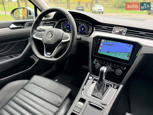 Серый Фольксваген Пассат, объемом двигателя 1.4 л и пробегом 111 тыс. км за 24700 $, фото 50 на Automoto.ua