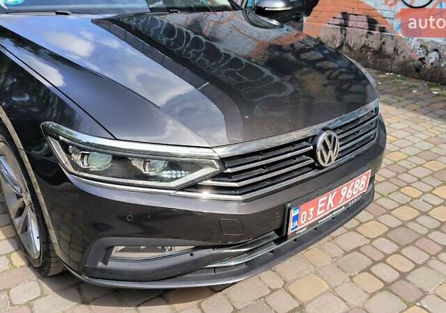 Серый Фольксваген Пассат, объемом двигателя 2 л и пробегом 162 тыс. км за 26000 $, фото 6 на Automoto.ua