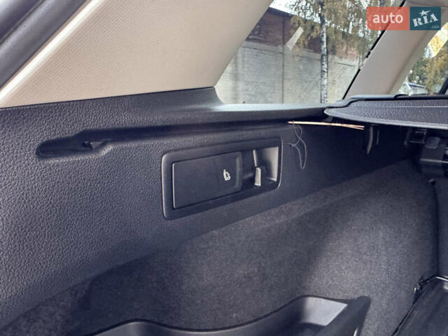 Серый Фольксваген Пассат, объемом двигателя 1.97 л и пробегом 138 тыс. км за 28400 $, фото 36 на Automoto.ua