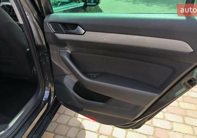 Серый Фольксваген Пассат, объемом двигателя 2 л и пробегом 162 тыс. км за 26000 $, фото 16 на Automoto.ua