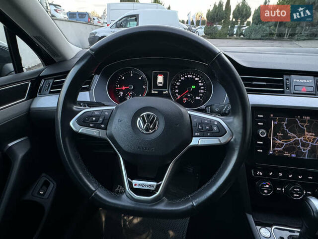 Серый Фольксваген Пассат, объемом двигателя 2 л и пробегом 220 тыс. км за 19800 $, фото 92 на Automoto.ua