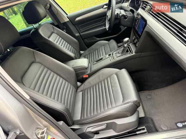 Серый Фольксваген Пассат, объемом двигателя 1.4 л и пробегом 111 тыс. км за 24700 $, фото 52 на Automoto.ua