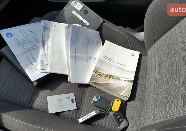 Серый Фольксваген Пассат, объемом двигателя 2 л и пробегом 162 тыс. км за 26000 $, фото 9 на Automoto.ua