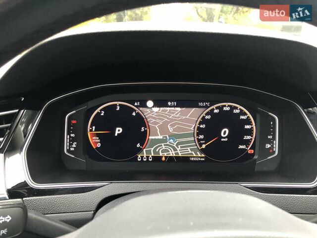 Серый Фольксваген Пассат, объемом двигателя 1.97 л и пробегом 185 тыс. км за 22950 $, фото 48 на Automoto.ua