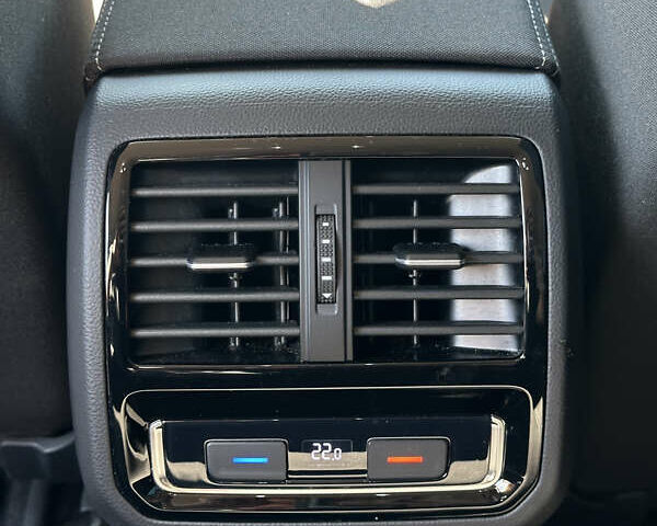 Серый Фольксваген Пассат, объемом двигателя 1.97 л и пробегом 170 тыс. км за 22200 $, фото 18 на Automoto.ua