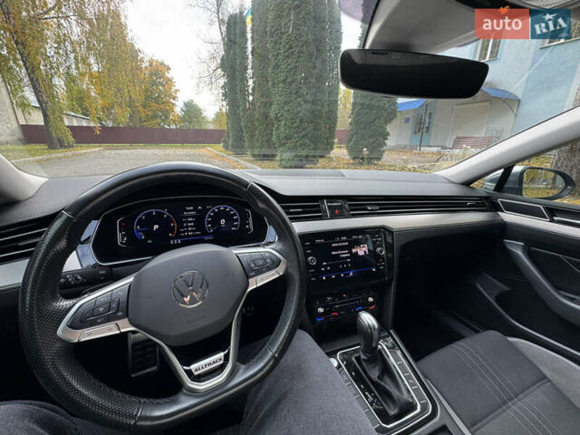 Серый Фольксваген Пассат, объемом двигателя 1.97 л и пробегом 138 тыс. км за 28400 $, фото 23 на Automoto.ua