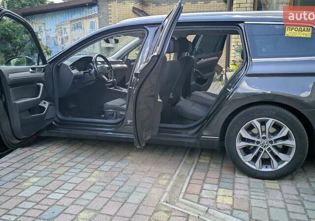 Сірий Фольксваген Пассат, об'ємом двигуна 1.97 л та пробігом 213 тис. км за 20500 $, фото 1 на Automoto.ua