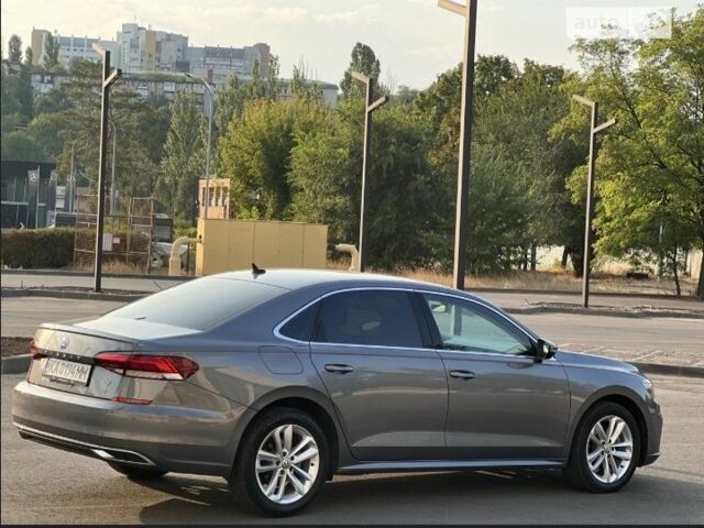 Серый Фольксваген Пассат, объемом двигателя 2 л и пробегом 120 тыс. км за 16499 $, фото 1 на Automoto.ua