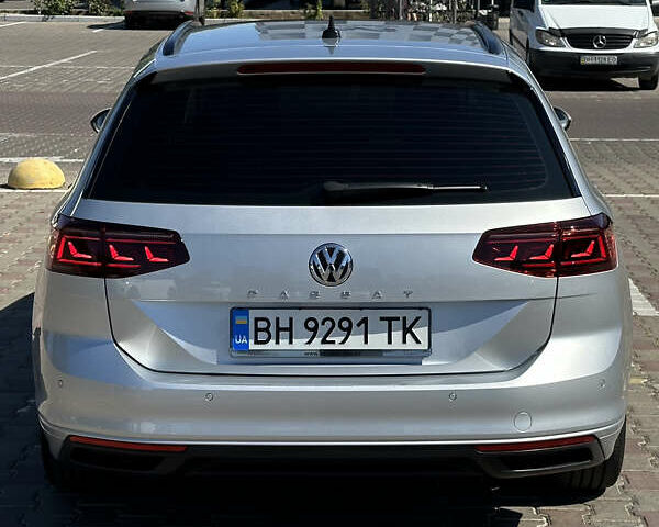 Серый Фольксваген Пассат, объемом двигателя 1.97 л и пробегом 170 тыс. км за 22200 $, фото 8 на Automoto.ua