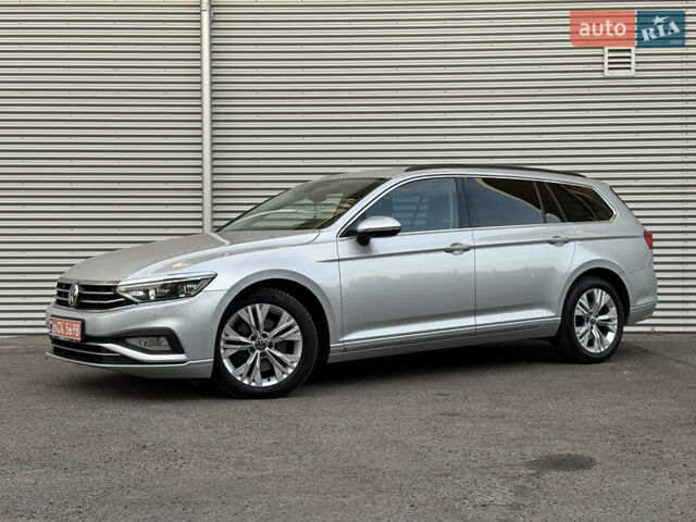 Серый Фольксваген Пассат, объемом двигателя 2 л и пробегом 205 тыс. км за 19500 $, фото 3 на Automoto.ua