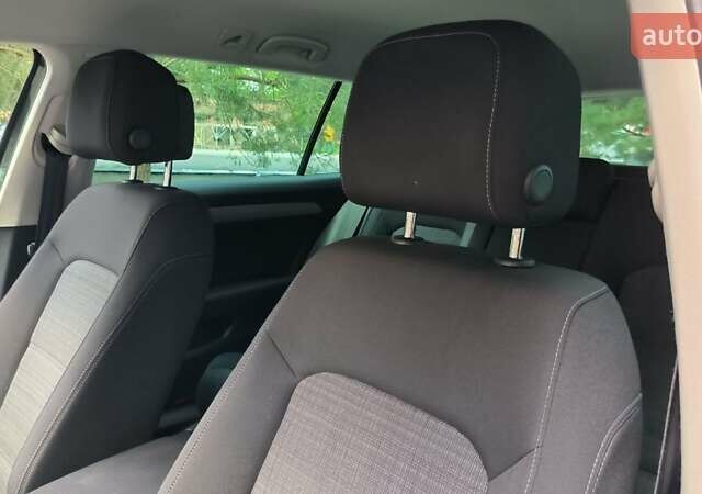 Серый Фольксваген Пассат, объемом двигателя 2 л и пробегом 162 тыс. км за 26000 $, фото 49 на Automoto.ua