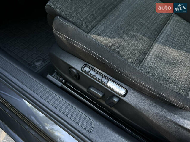 Серый Фольксваген Пассат, объемом двигателя 2 л и пробегом 171 тыс. км за 24500 $, фото 21 на Automoto.ua