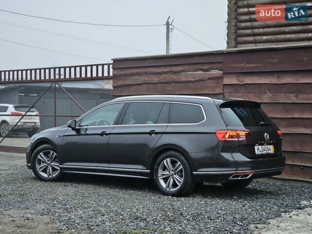 Серый Фольксваген Пассат, объемом двигателя 1.97 л и пробегом 226 тыс. км за 21300 $, фото 8 на Automoto.ua