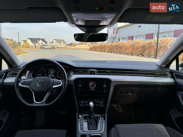 Серый Фольксваген Пассат, объемом двигателя 2 л и пробегом 178 тыс. км за 21900 $, фото 26 на Automoto.ua